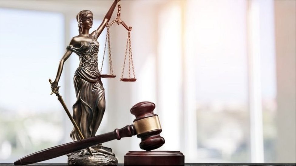 Chiroyli qizlar ishtirokidagi retro porno videolar