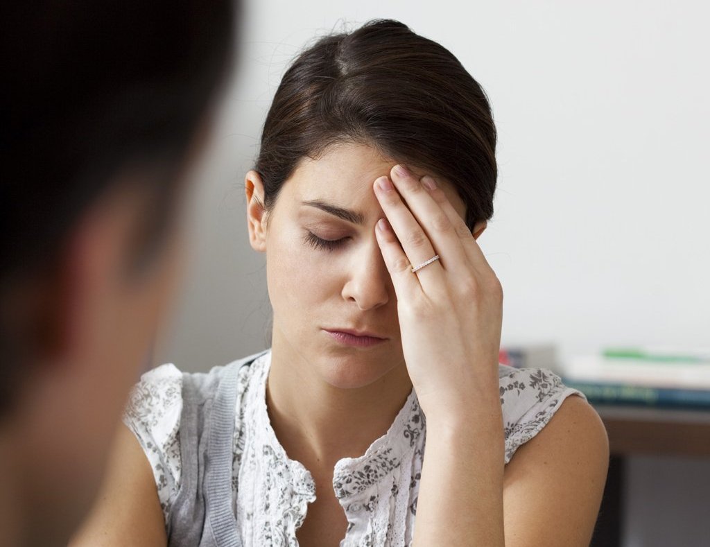 精神健康：如何治疗不承认自己生病的人- BBC 英伦网