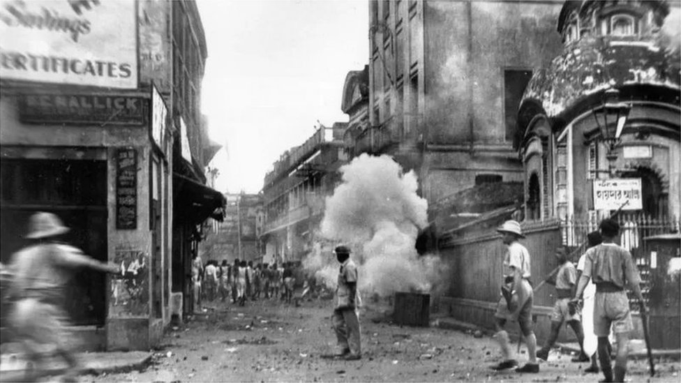 Qoshimchalar bilan porno videolarni tomosha qiling