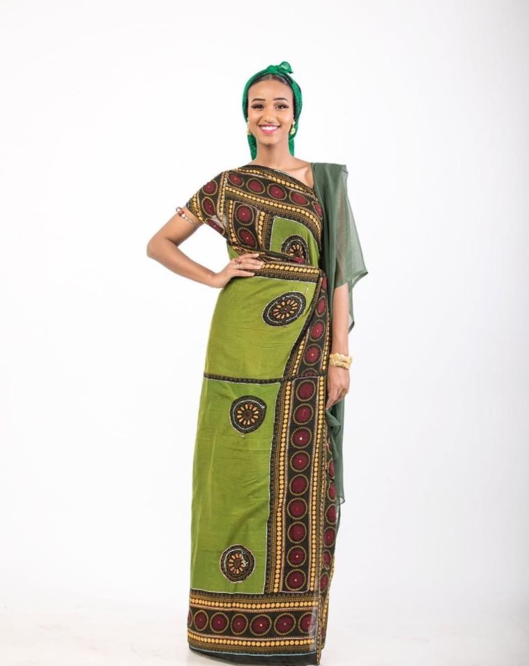 Katta kokrakli juda oriq surat Katta kokrakli juda oriq surat