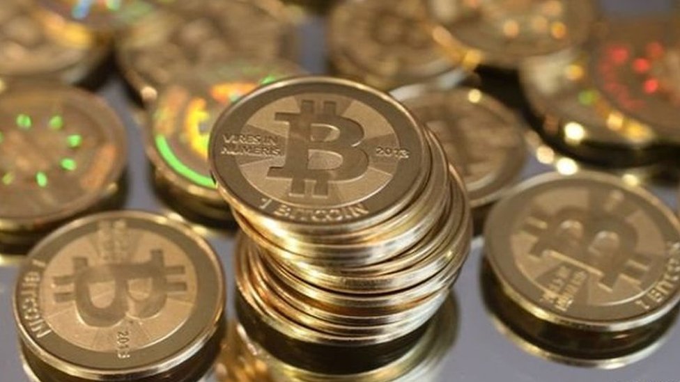 Xotinim bilan jinsiy aloqada qanday yangi narsalarni sinab korishim kerak? Kiev shossesida fohishalar turishadi