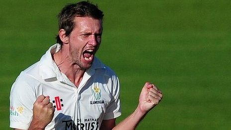 Hogan wants Glam batting boost