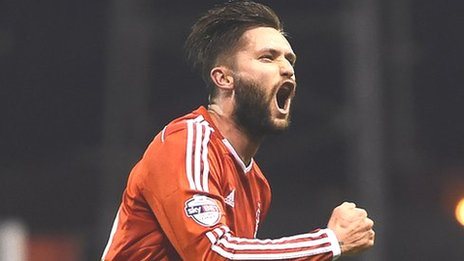 Forest confirm Lansbury will stay
