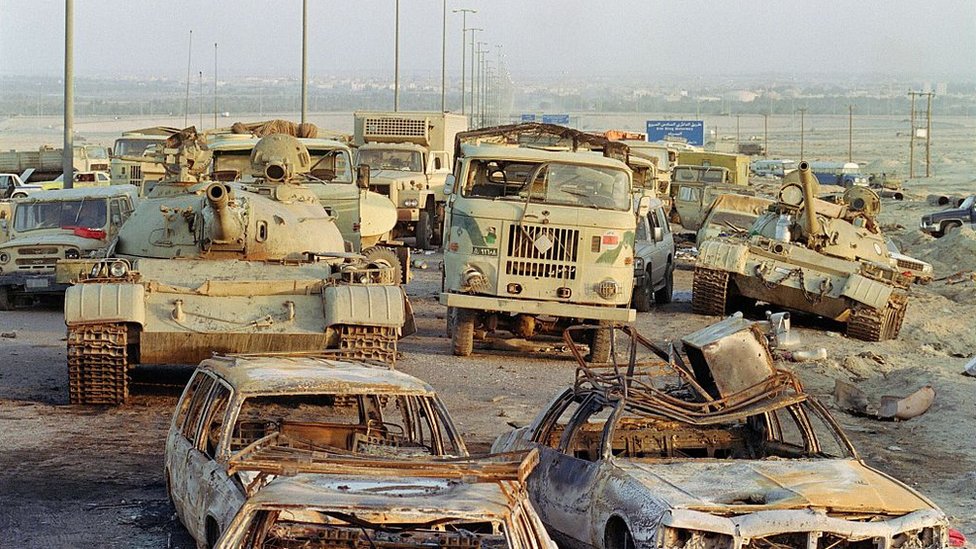 Avtobusda osiyolik jinsiy aloqani tomosha qiling