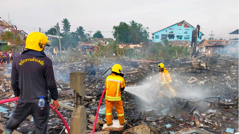 タイ爆竹倉庫で爆発、多数死傷 溶接工事が原因か - BBCニュース