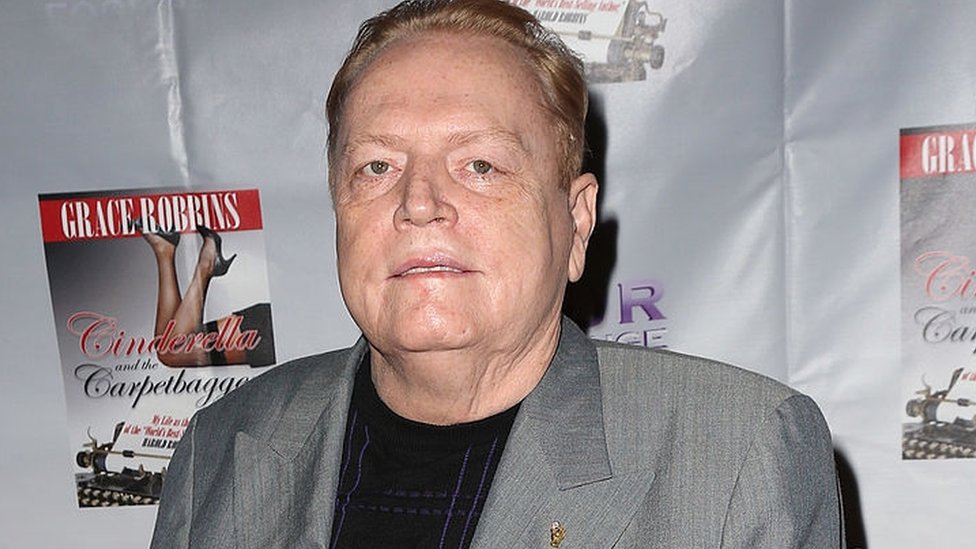 Yosh qizlar porno bilan sperma ularning pussies yugurib