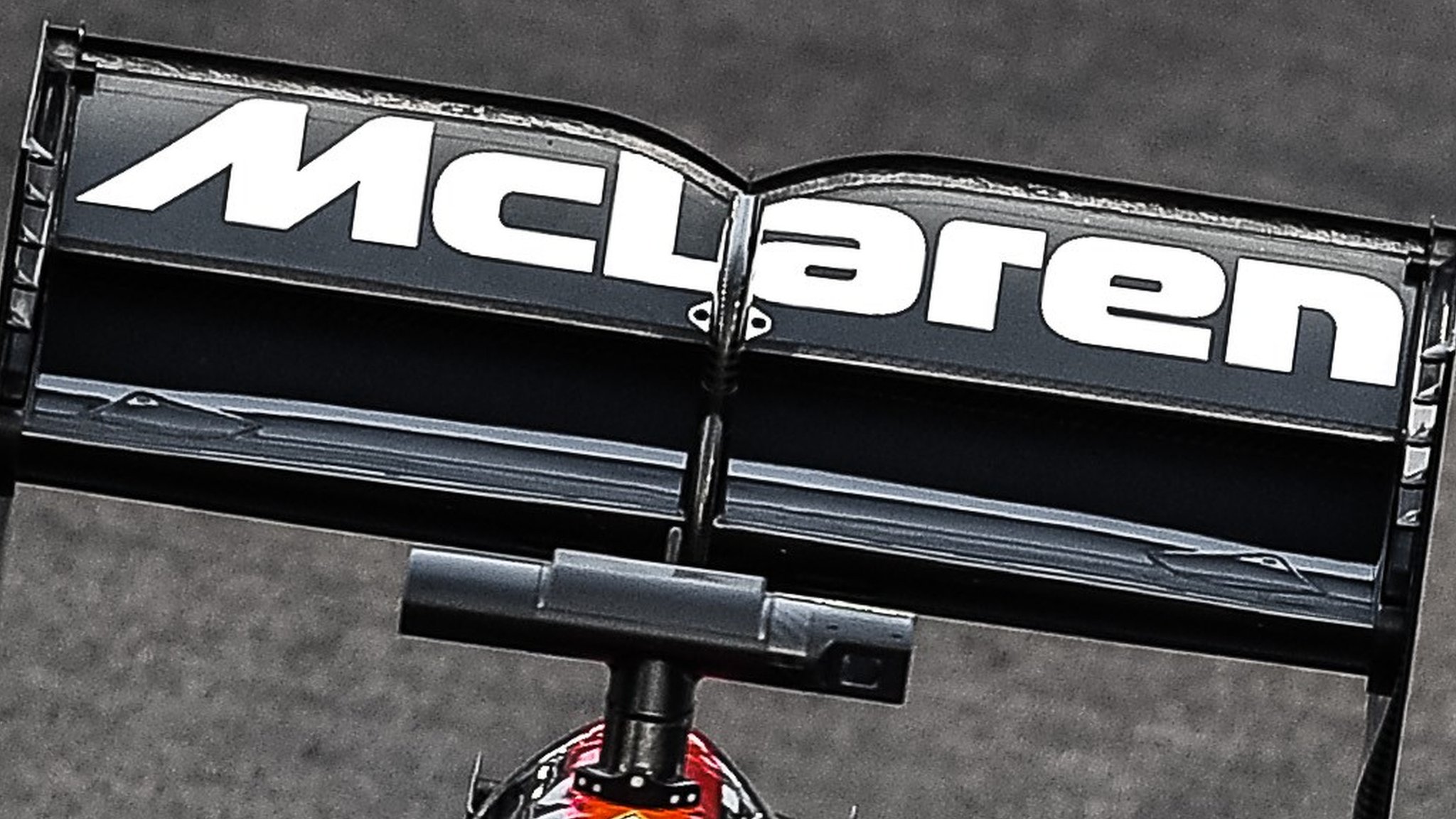 McLaren: Zak Brown accepts role after Ron Dennis' departure