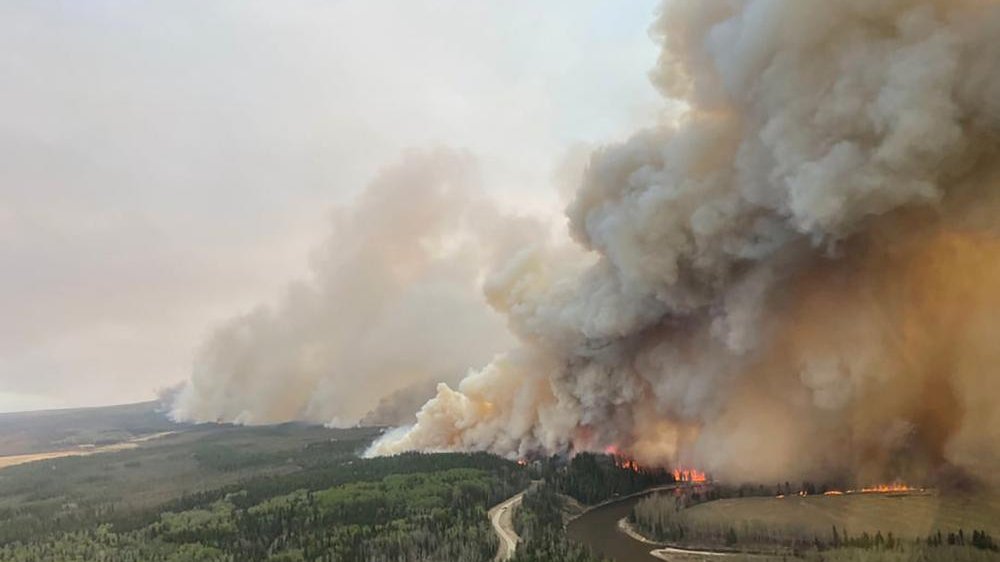 Alberta asks for military help to battle wildfires