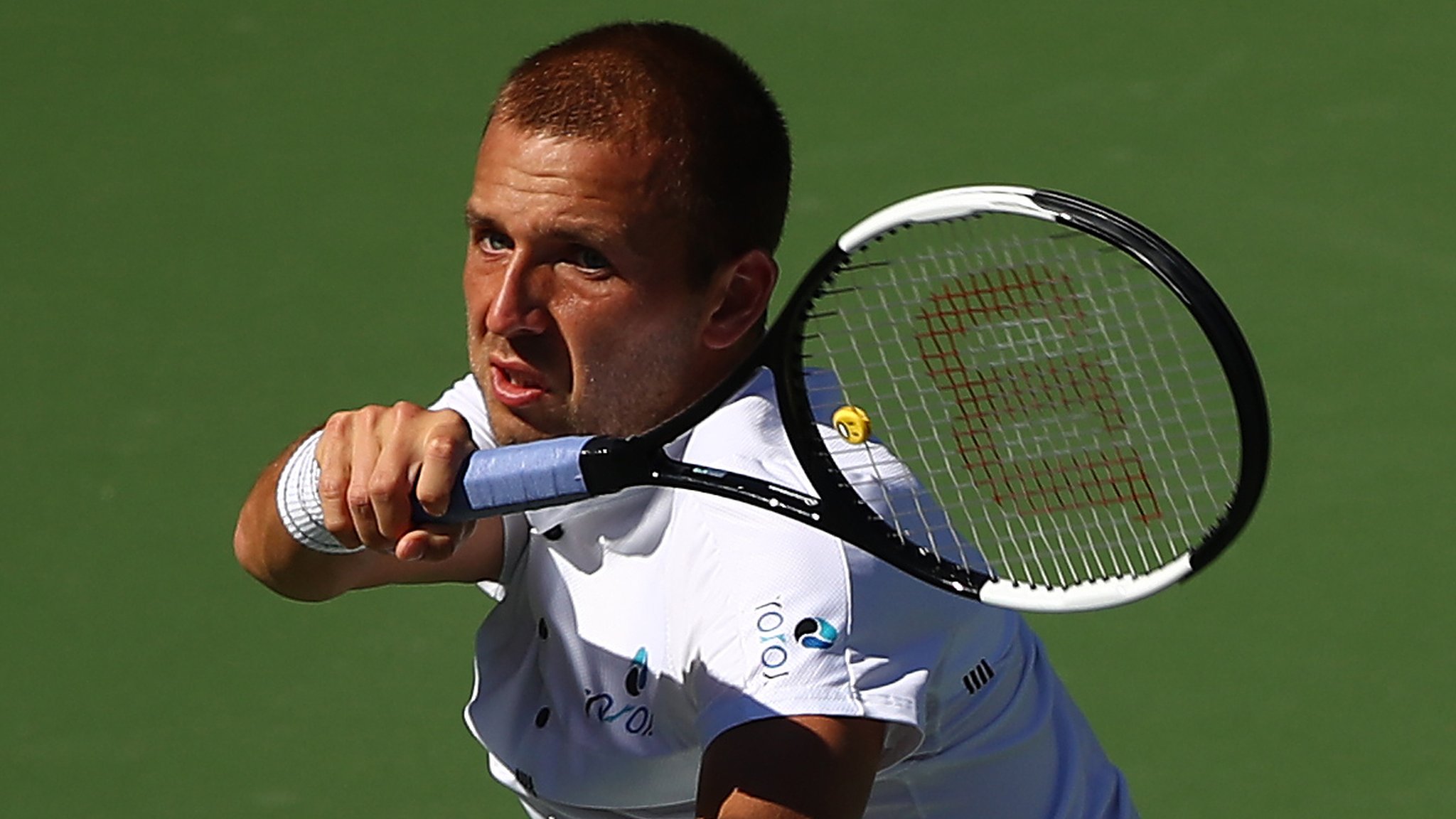 Evans beaten by Wawrinka in Indian Wells as Konta goes through
