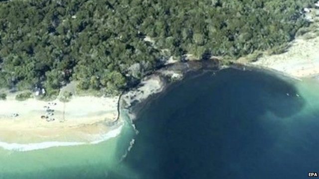 Massive Sinkhole Opens Up On Street In St Albans BBC News