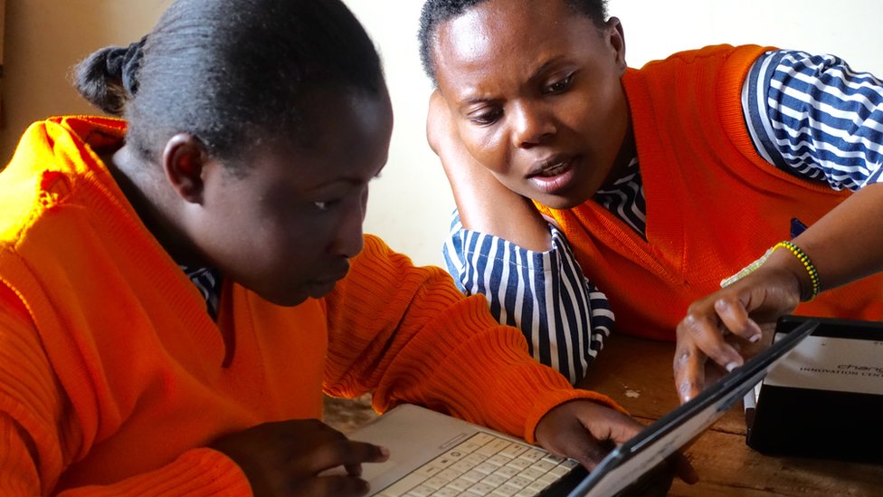 Can coding give Kenya's women prisoners a second chance?