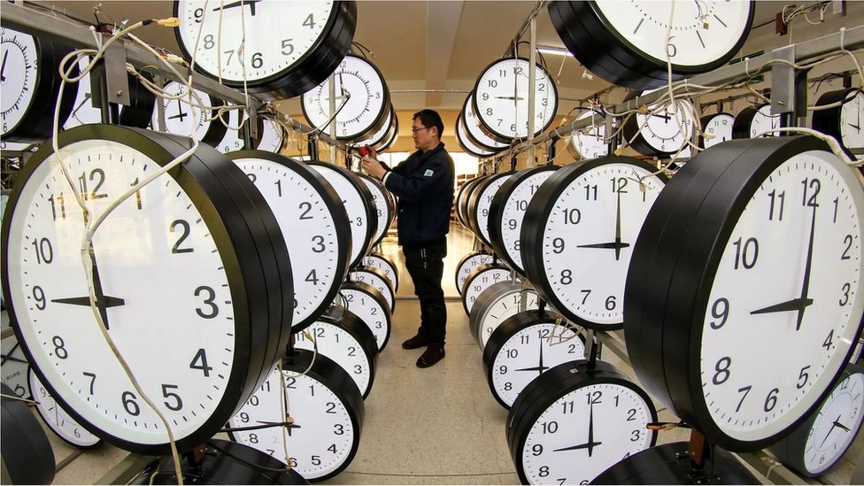 Como configurar hora no relógio digital chinês 