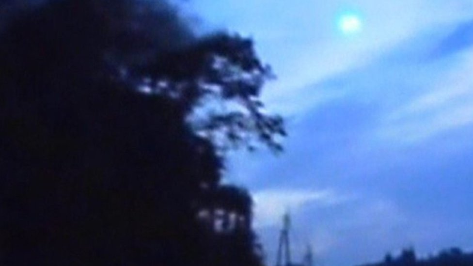 Strange green light spotted over Japan