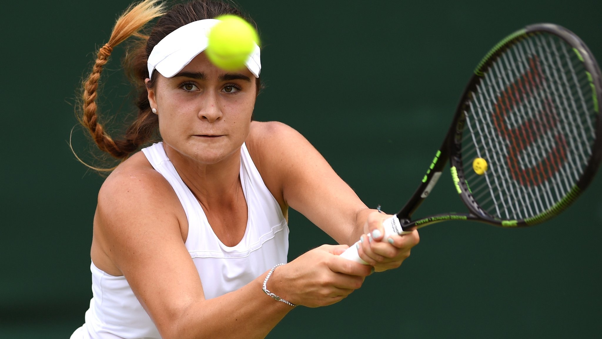 Wimbledon 2016: Gabriella Taylor forced to retire from girls' quarter-final