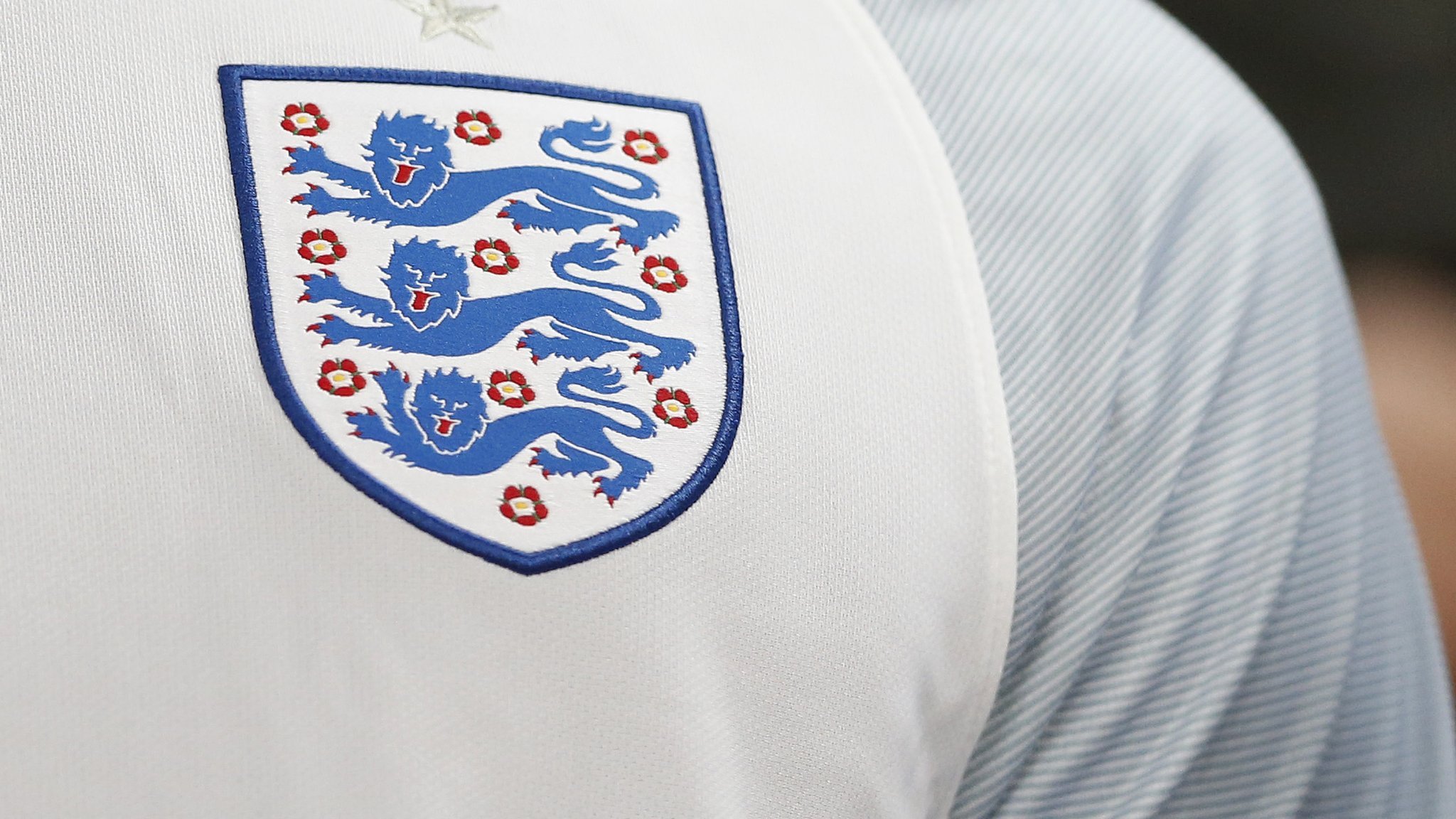 england fc 2016 shirt