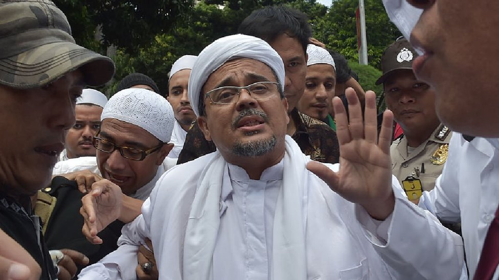 Ufaning yalangoch qizlari