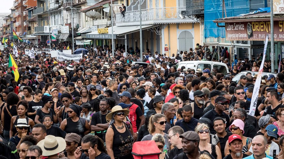 Marcha del 28 de marzo en la Guyana Francesa.