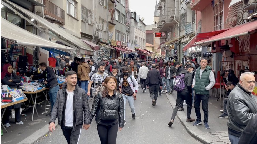 Men sevgan ayol bilan mashinada jinsiy aloqa