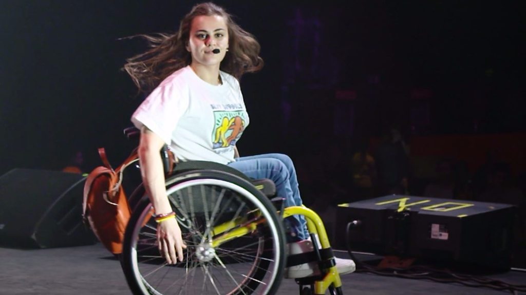 Девушка в инвалидной коляске - порно видео на lavandasport.ru
