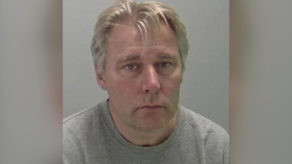 Pilot Andrew Mcintosh Jailed For Killing Wife Andrew Mcintosh Launched A Frenzied Attack On His Wife After A Row Over The Price Of Their Property Een Pilot Andrew Mcintosh Jailed For Killing Wife Andrew Mcintosh Launched A Frenzied Attack On His Wife After A Row Over The Price Of Their Property Een