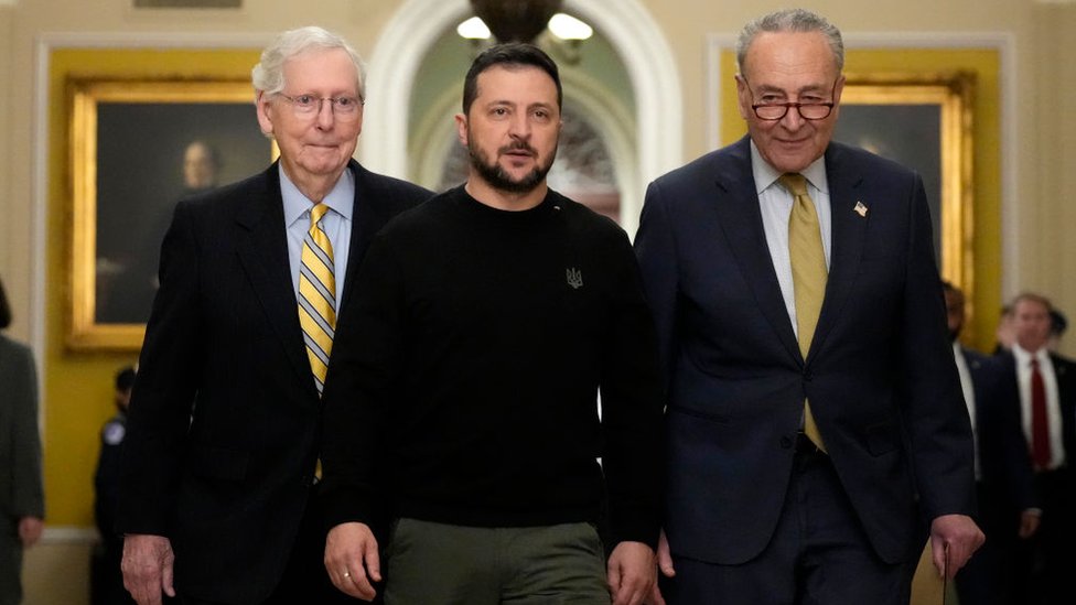ゼレンスキー氏、米議会に追加支援を要請 共和党議員は「何も
