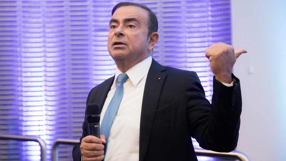 Preso no Japão Carlos Ghosn, brasileiro que virou 'titã' da indústria  automotiva - BBC News Brasil