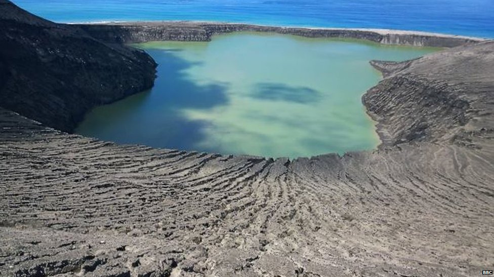 Explosión de vida oceánica originó las primeras montañas de la Tierra