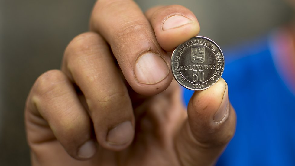 Una moneda de 50 bolívares