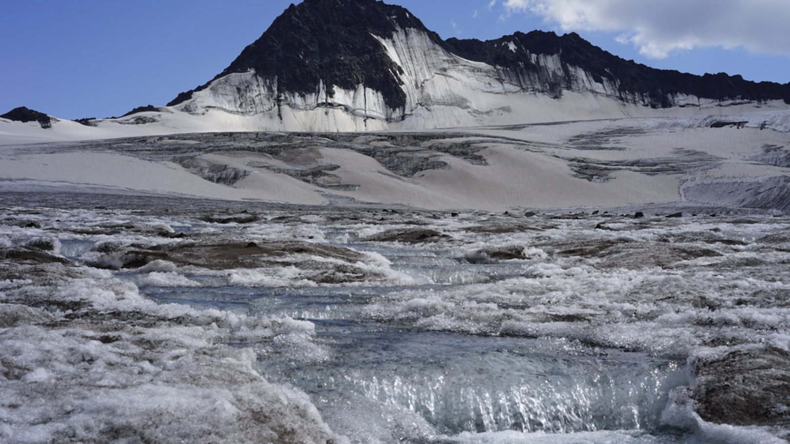 Jinsiy aloqa, men oz qolimni sorayapman.