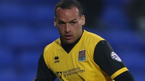 Accrington bring in winger Mohamed