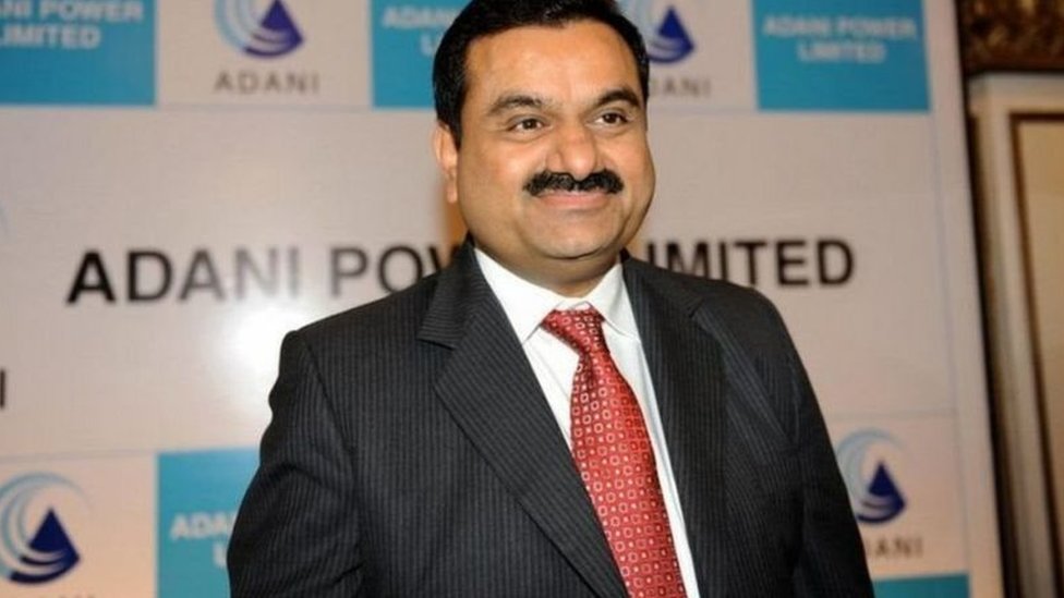 Xotin dachada yalangoch