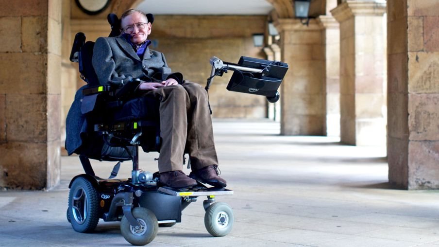 Stephen Hawking dan sudut pandang tentang penyadang disabilitas