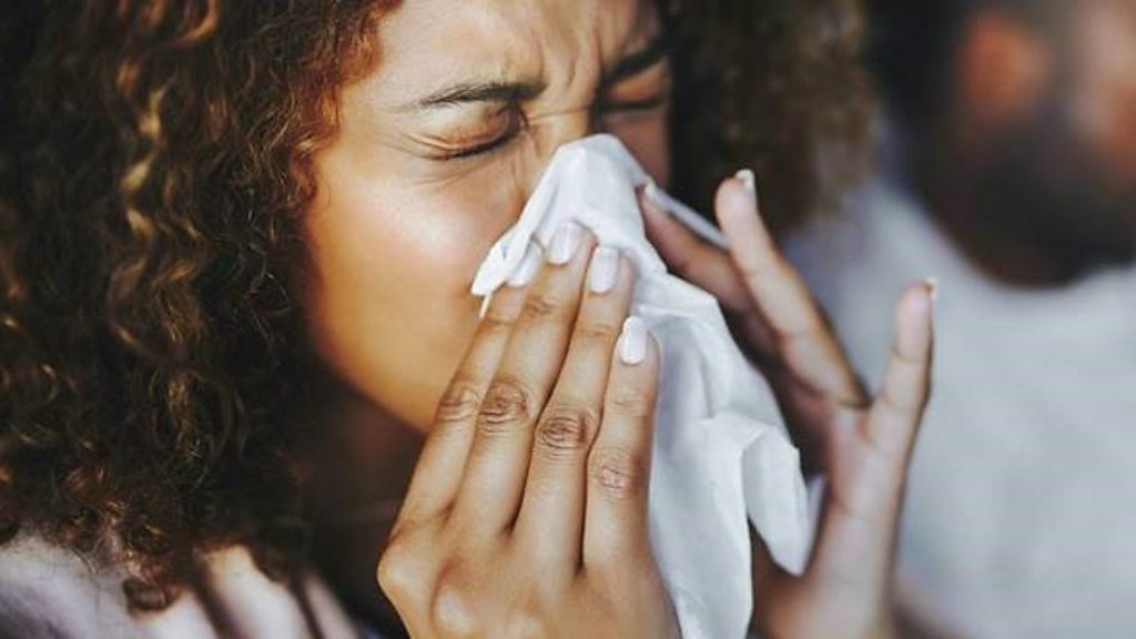 Covid-19, gripe ou resfriado? Confira os sintomas - BBC News Brasil