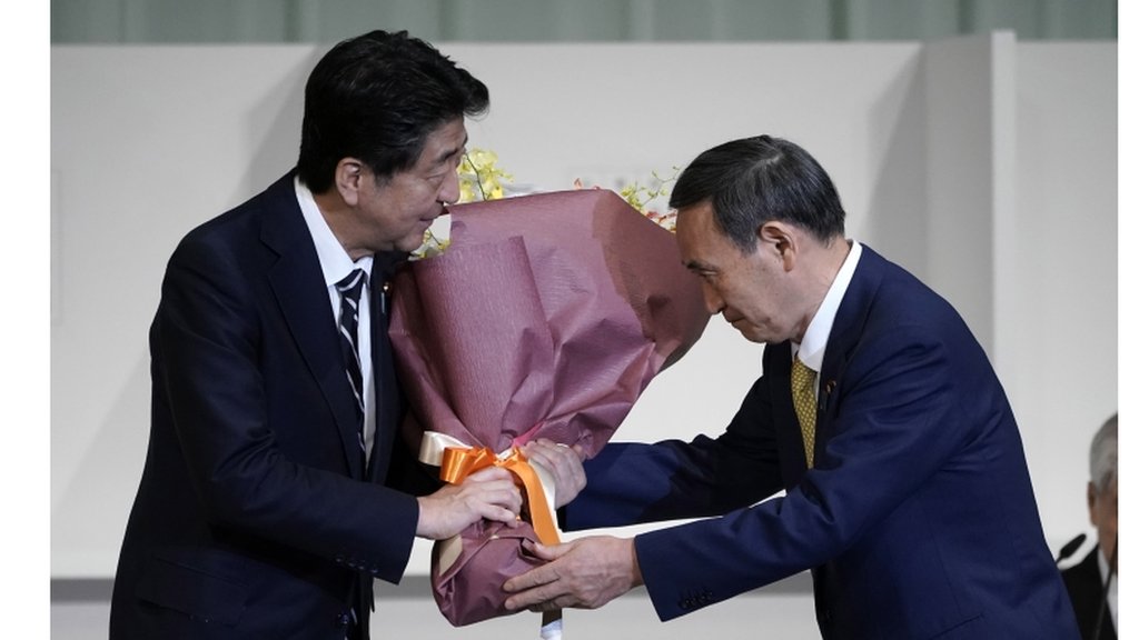 自民党の菅義偉総裁、第99代首相に選出 新内閣発足 - BBCニュース