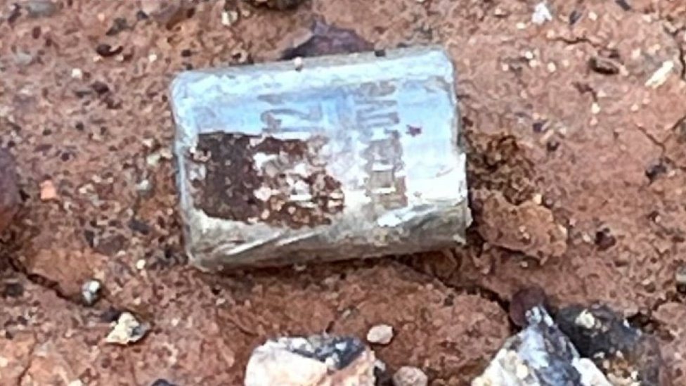 豪の広大な大地に放射性物質入りのカプセルが落下、どうやって見つけた