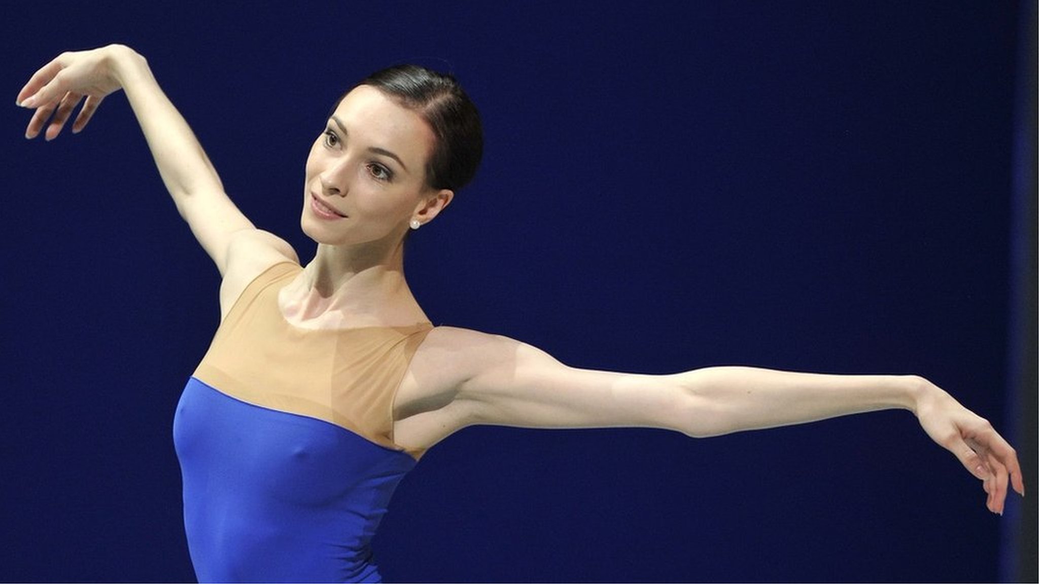 Ольга Смирнова балерина уехала из России