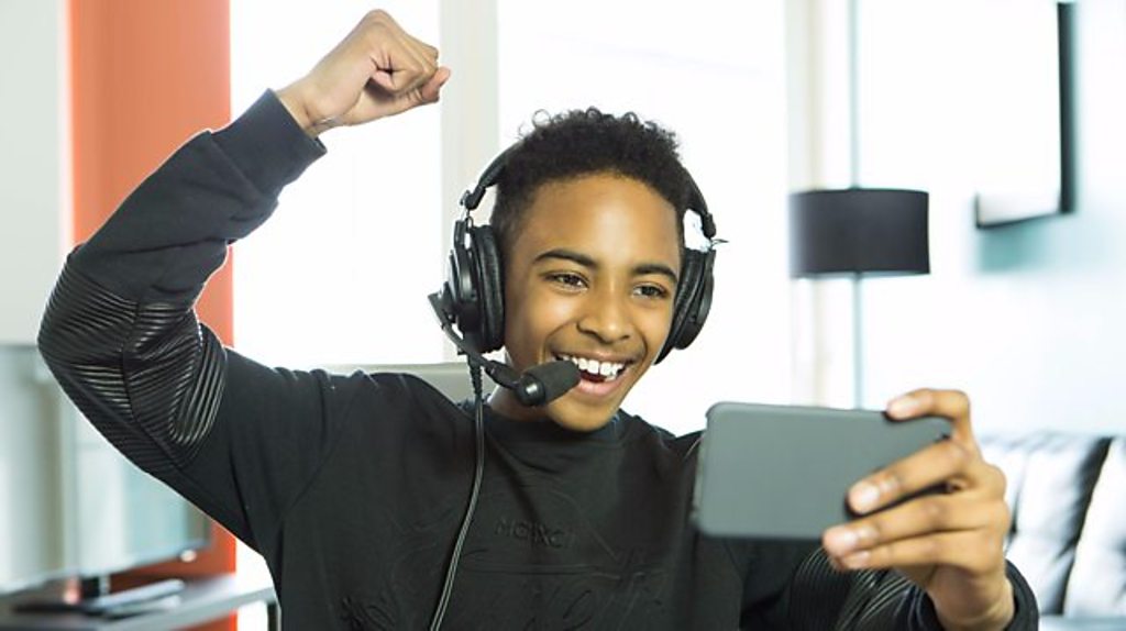 Ever wanted to be a sports commentator? CBBC Newsround