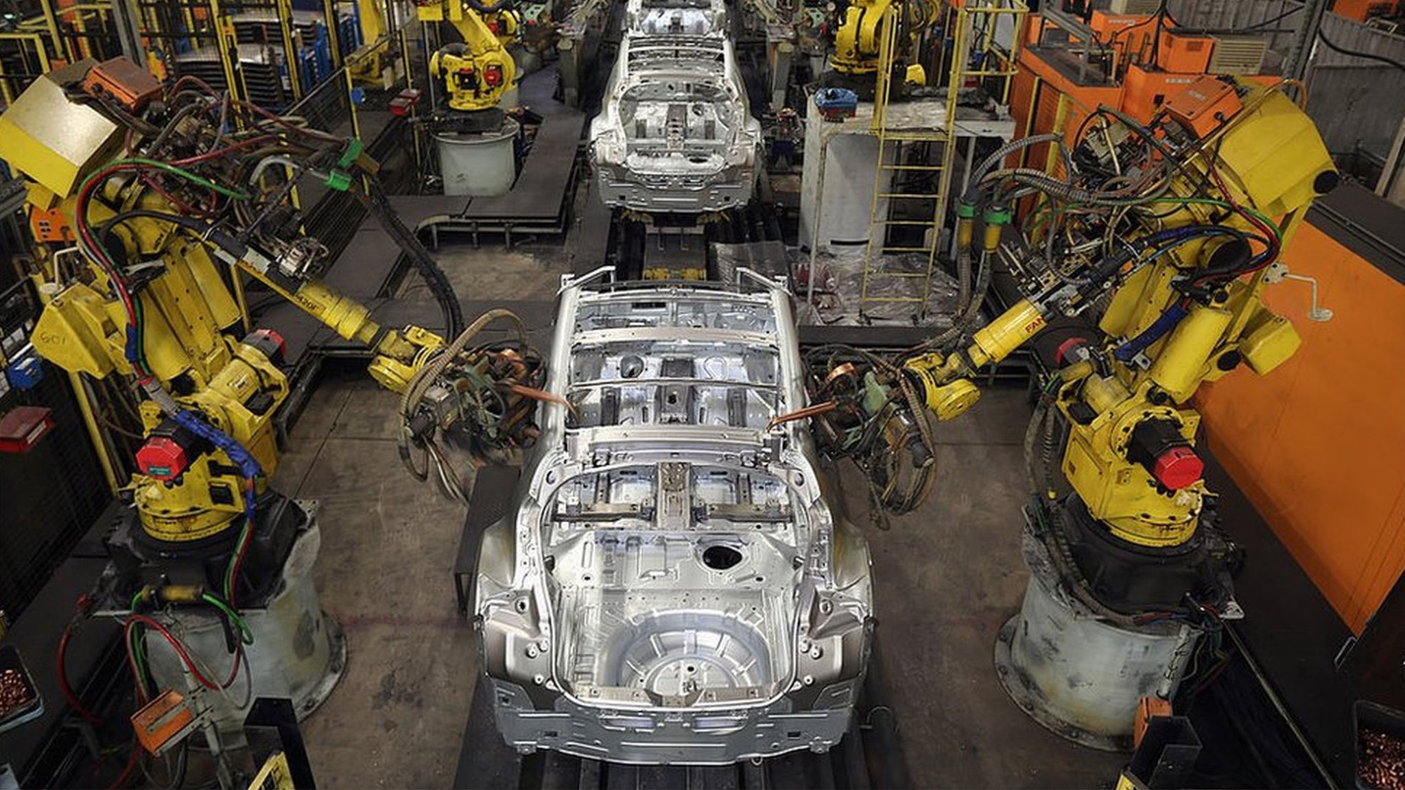 2025年までに「労働力の半分が機械化」、不平等が加速＝WEFが警告