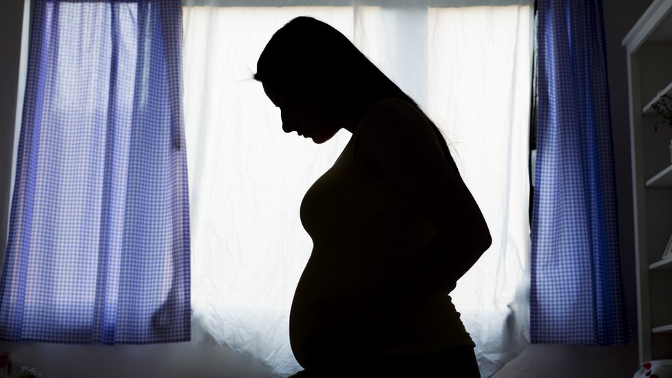 As mulheres que ajudaram a revelar o maior escândalo em partos no Reino  Unido - BBC News Brasil