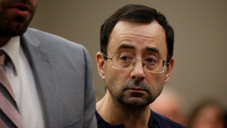 Larry Nassar: Pelecehan seks oleh dokter tim senam AS dan pernyataan 'keras' hakim tentang hukuman