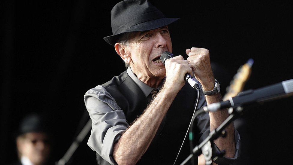 La música de Leonard Cohen cautivó a varias generaciones de oyentes. Leonard Cohen
