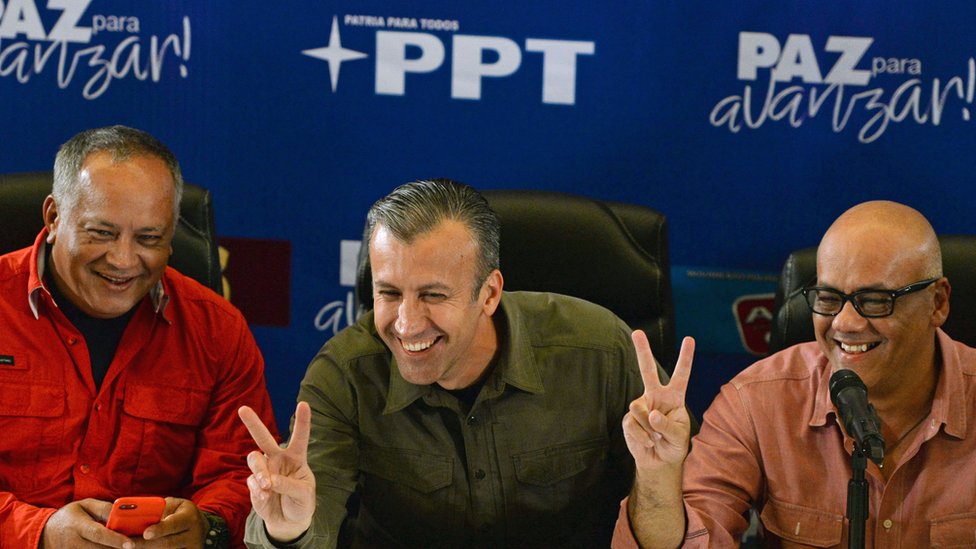 El oficialismo busca aprovechar el momento de desánimo de la oposición y de sus electores. Dirigentes oficialistas