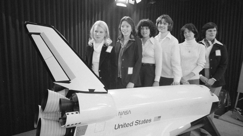 Seis de las primeras astronautas mujeres de la NASA
