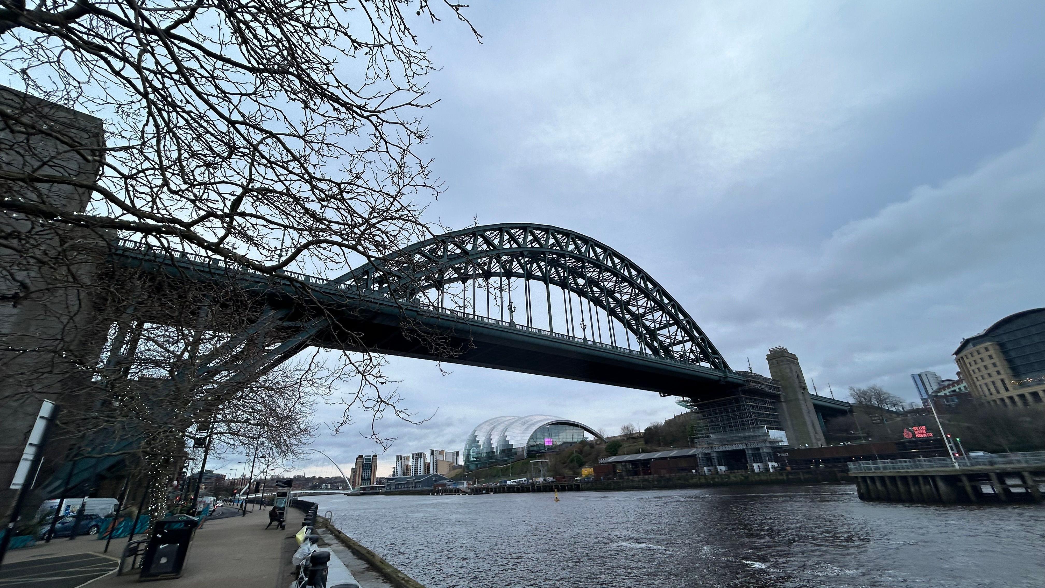 Tyne Bridge lane closure disruption expected to be shorter BBC News