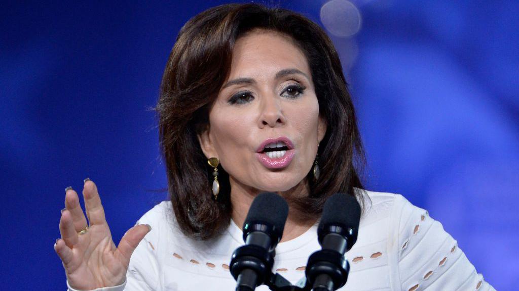 Trump picks Fox News' Jeanine Pirro as Washington DC prosecutor