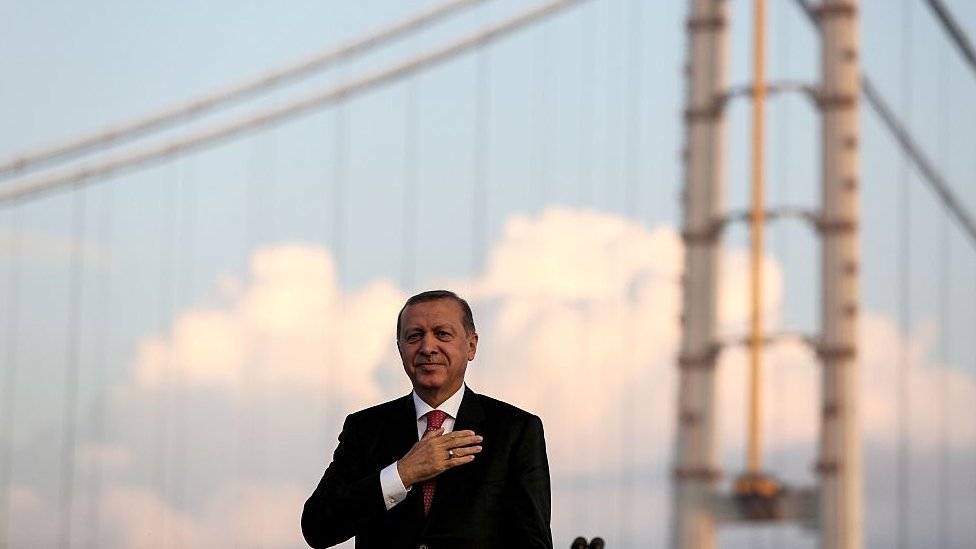 作為土耳其現代化計劃的一部分，埃爾多安總統率先開展了許多重大基礎設施項目。