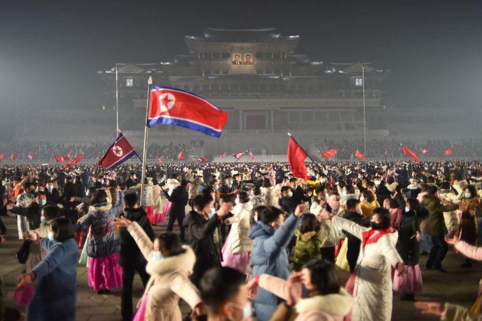 North Koreans celebrating New Year』s Eve in the capital Pyongyang