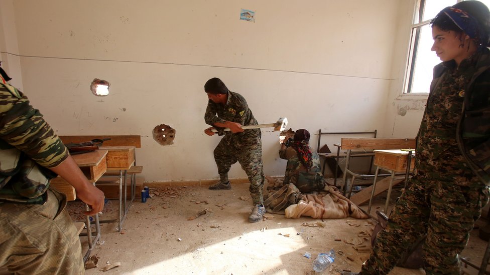 Haseke'deki YPG'lilerin 2015'ten bir fotoğrafı