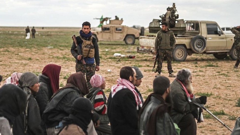 Para tahanan ISIS