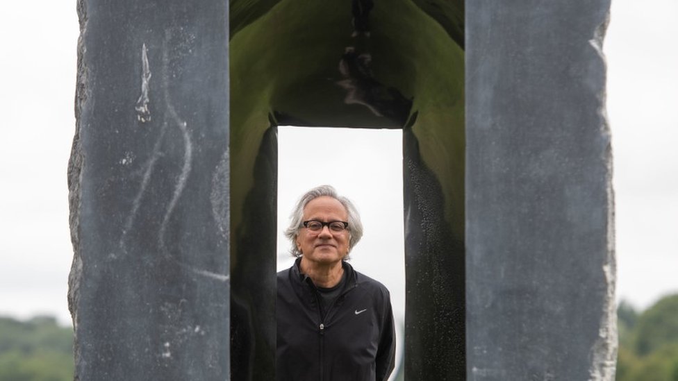 NorthPark Center - Anish Kapoor, The World Turned Outside In, 2003